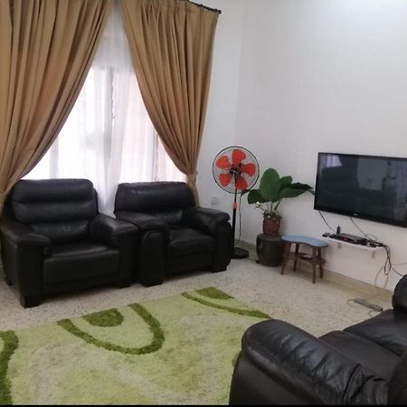 Che Na Homestay Pontian Pontian Kecil Luaran gambar
